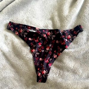 floral print thong